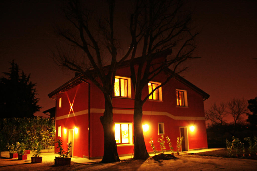 Agriturismo Ca' La Pergola Lugagnano Exterior photo